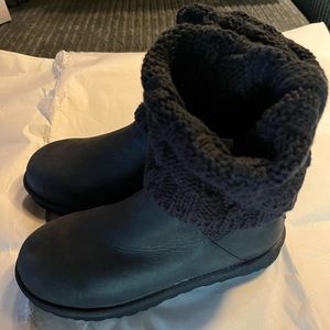 Ugg Cassidy Black New W Tags Knit Cuff Leather Uppers waterproof